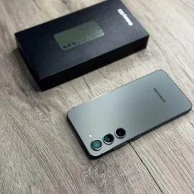 Samsung S23 8/256gb
