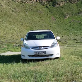 Toyota Sienna 2007