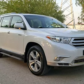 Toyota Highlander 2011