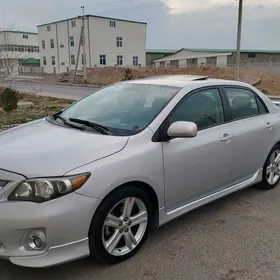 Toyota Corolla 2013