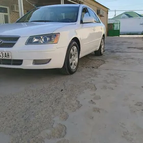 Hyundai Sonata 2009