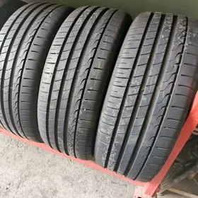 TEKER 235 60 18 KUMHO TIGIR