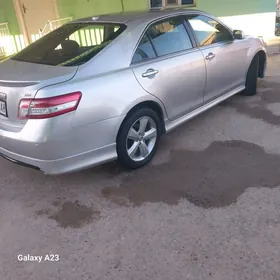 Toyota Camry 2011