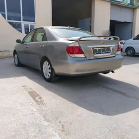 Toyota Camry 2005