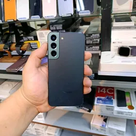 Samsung S22 8/128 green