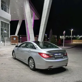 Hyundai Sonata 2012