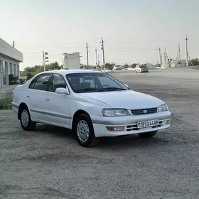 Toyota Corona 1995