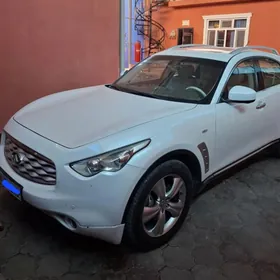 Infiniti FX35 2009