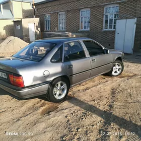 Opel Vectra 1989