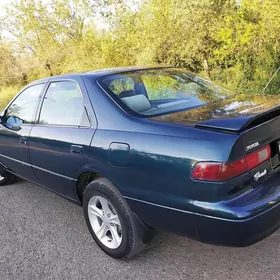 Toyota Camry 1998