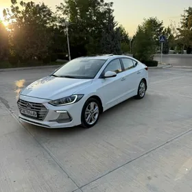 Hyundai Elantra 2018