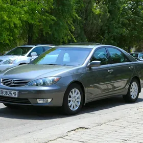 Toyota Camry 2005