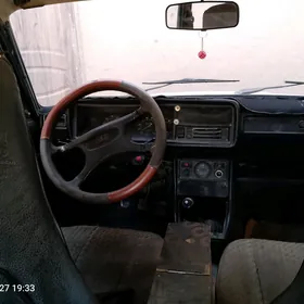 Lada 2107 2000