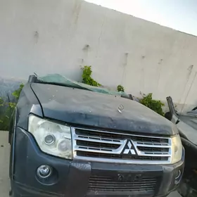 pajero 3