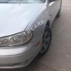 Nissan Cefiro 1999