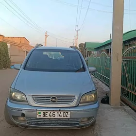 Opel Zafira 2000