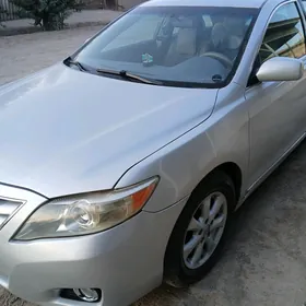 Toyota Camry 2010