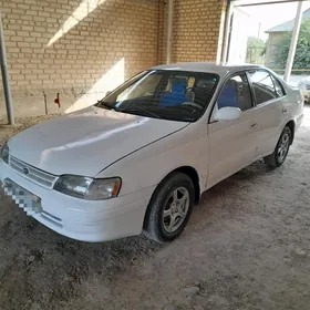 Toyota Corona 1996