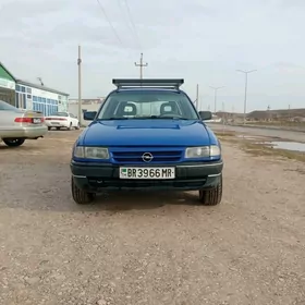 Opel Astra 1992