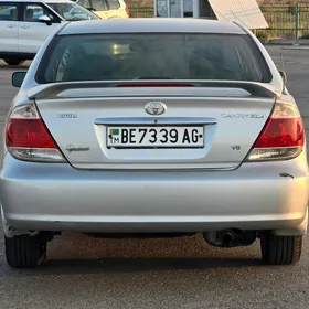 Toyota Camry 2004