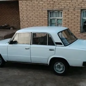Lada 2104 1983