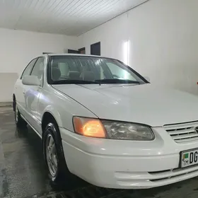Toyota Camry 1997