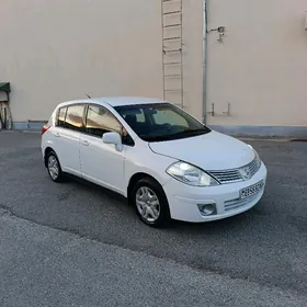 Nissan Versa 2010