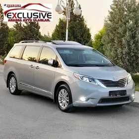 Toyota Sienna 2015