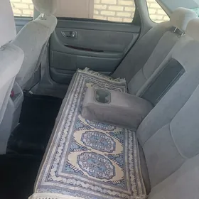 Toyota Avalon 2001