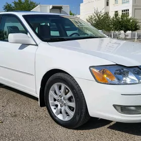 Toyota Avalon 2001