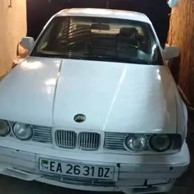 BMW 525 1990