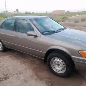 Toyota Camry 1997