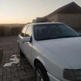 Opel Vectra 1990