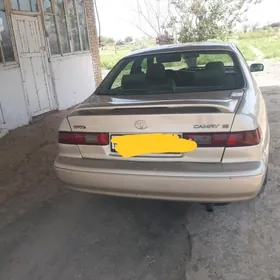 Toyota Camry 1999