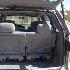 Toyota Sienna 2002