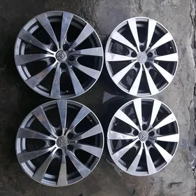 17 LIK KOROLLA