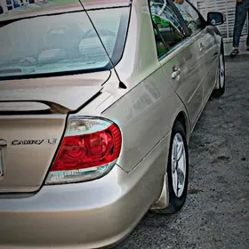 Toyota Camry 2005