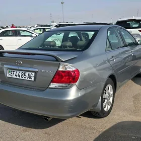 Toyota Camry 2005