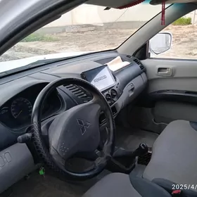 Mitsubishi L200 2007