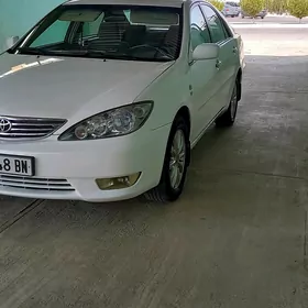 Toyota Camry 2003