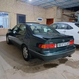 Toyota Camry 1999