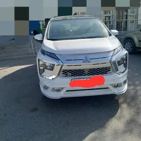 Mitsubishi Xpander 2024