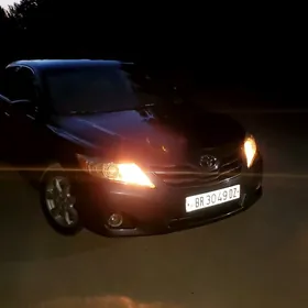 Toyota Camry 2011