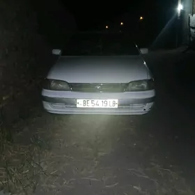 Toyota Carina 1994