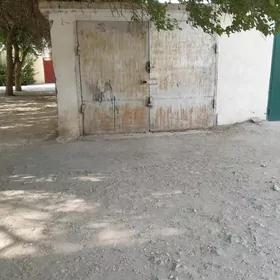 garaž Гараж