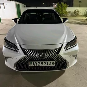 Lexus ES 350 2019