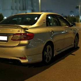 Toyota Corolla 2011