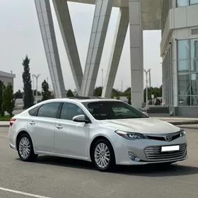 Toyota Avalon 2013