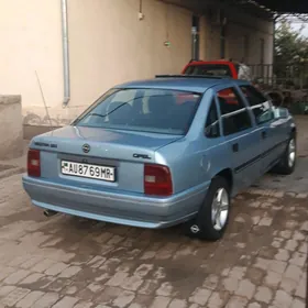 Opel Vectra 1990