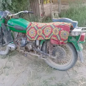Ural 4320 2000